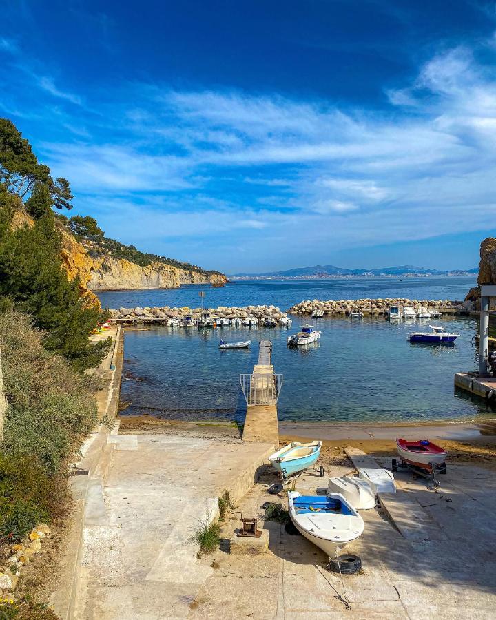 Appartement Au Calme, Calanque Des Figuieres Ансюе-ла-Редонн Екстер'єр фото