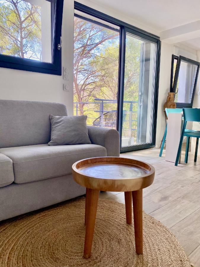 Appartement Au Calme, Calanque Des Figuieres Ансюе-ла-Редонн Екстер'єр фото